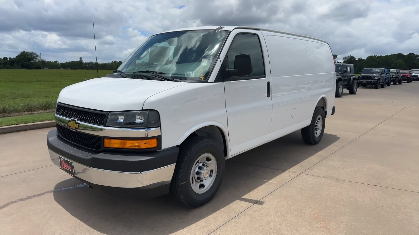New 2026 Chevrolet Express 2500 w/ Driver Convenience Package RWD image 5