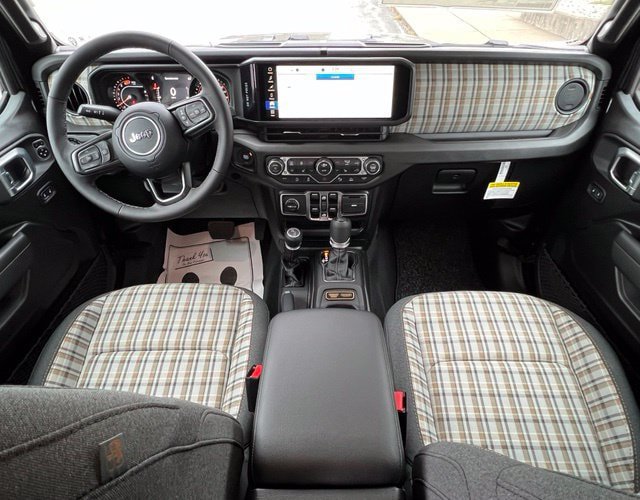 New 2026 Jeep Wrangler Unlimited Sport AWD/4WD image 2
