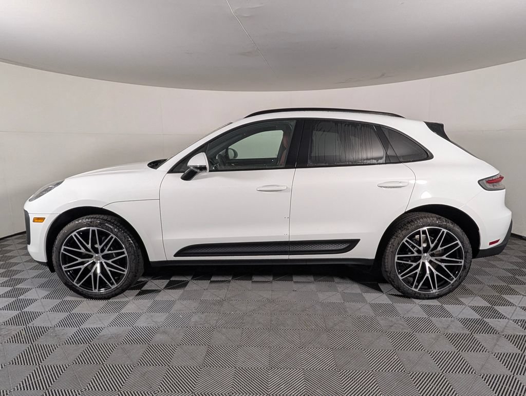 New 2026 Porsche Macan AWD/4WD image 2