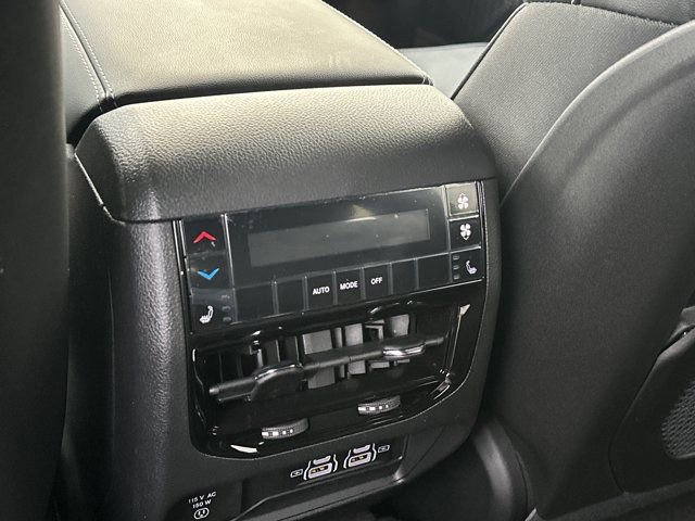 New 2025 Jeep Grand Cherokee L Limited w/ Black Appearance Package image 25