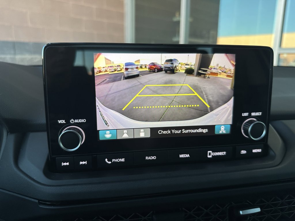 Used 2025 Honda Accord SE image 19