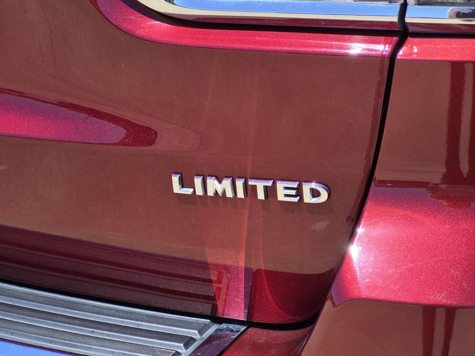 Used 2021 Jeep Grand Cherokee Limited image 10