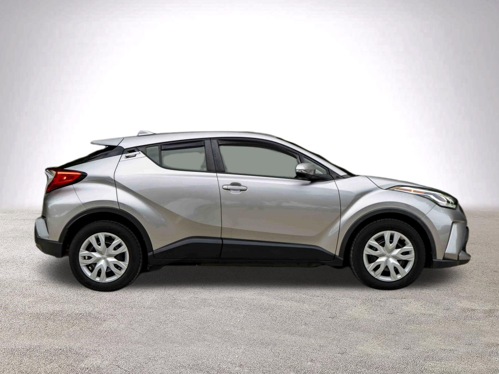 Used 2020 Toyota C-HR LE FWD image 10