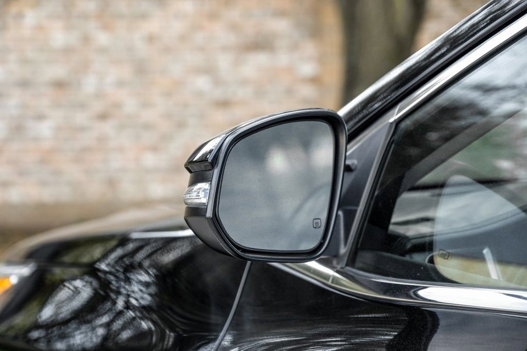 Used 2017 Toyota Highlander Plus image 51