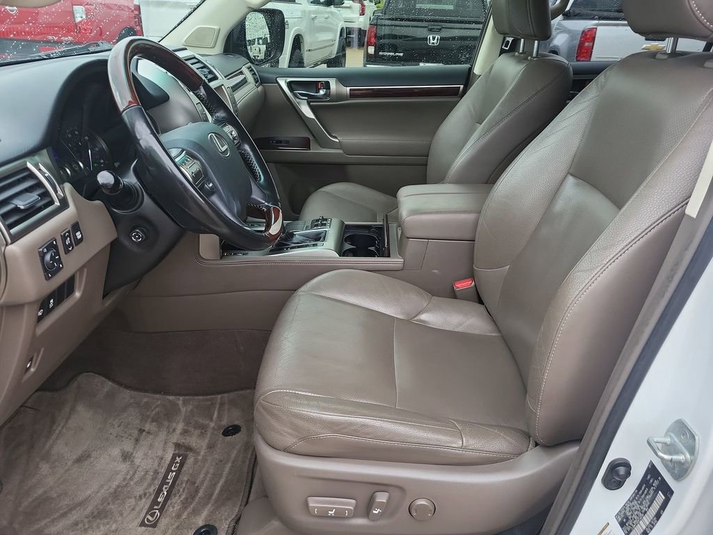 Used 2017 Lexus GX 460 Premium image 20