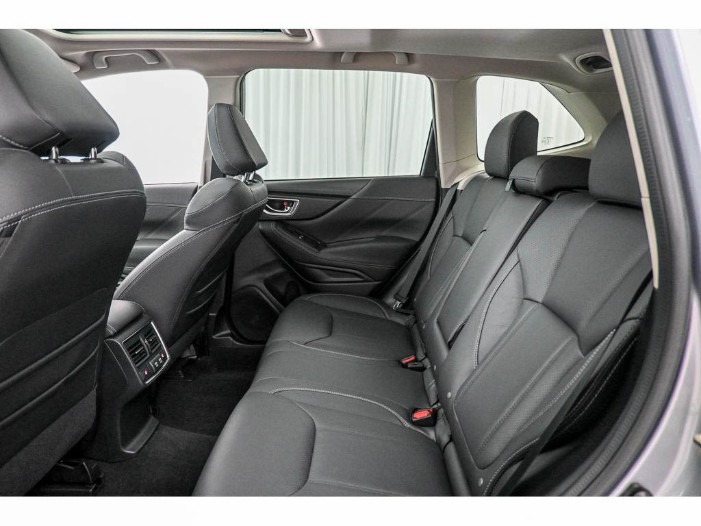 Used 2019 Subaru Forester Touring AWD/4WD image 22