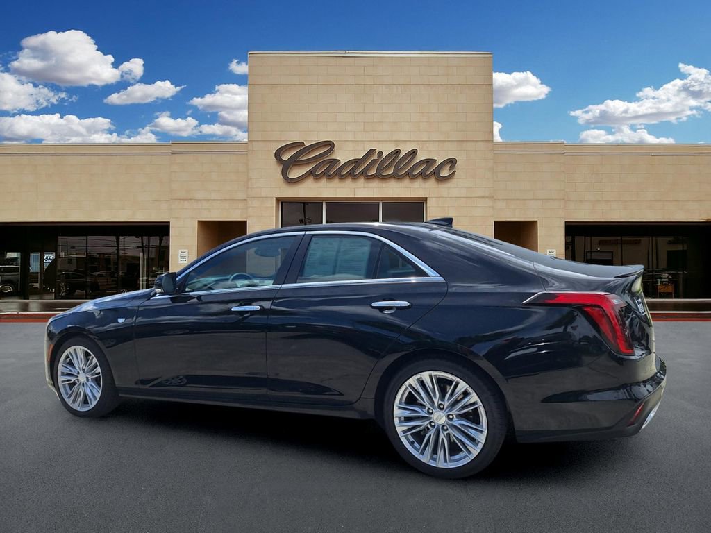 Used 2025 Cadillac CT4 Premium Luxury RWD image 5