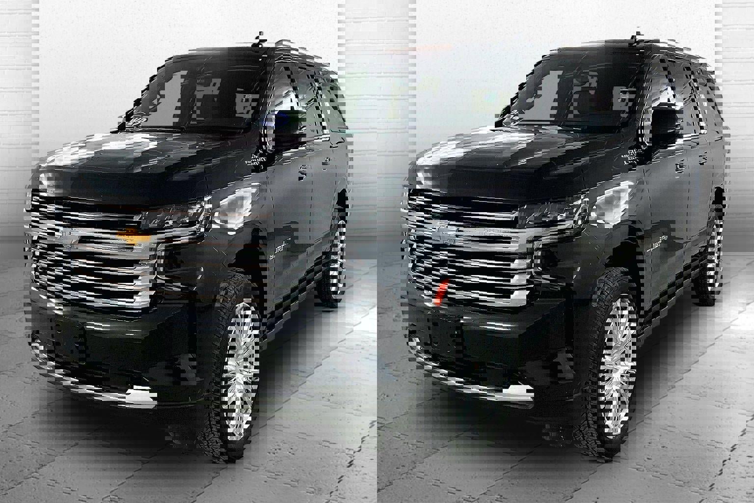 Used 2023 Chevrolet Suburban High Country image 3