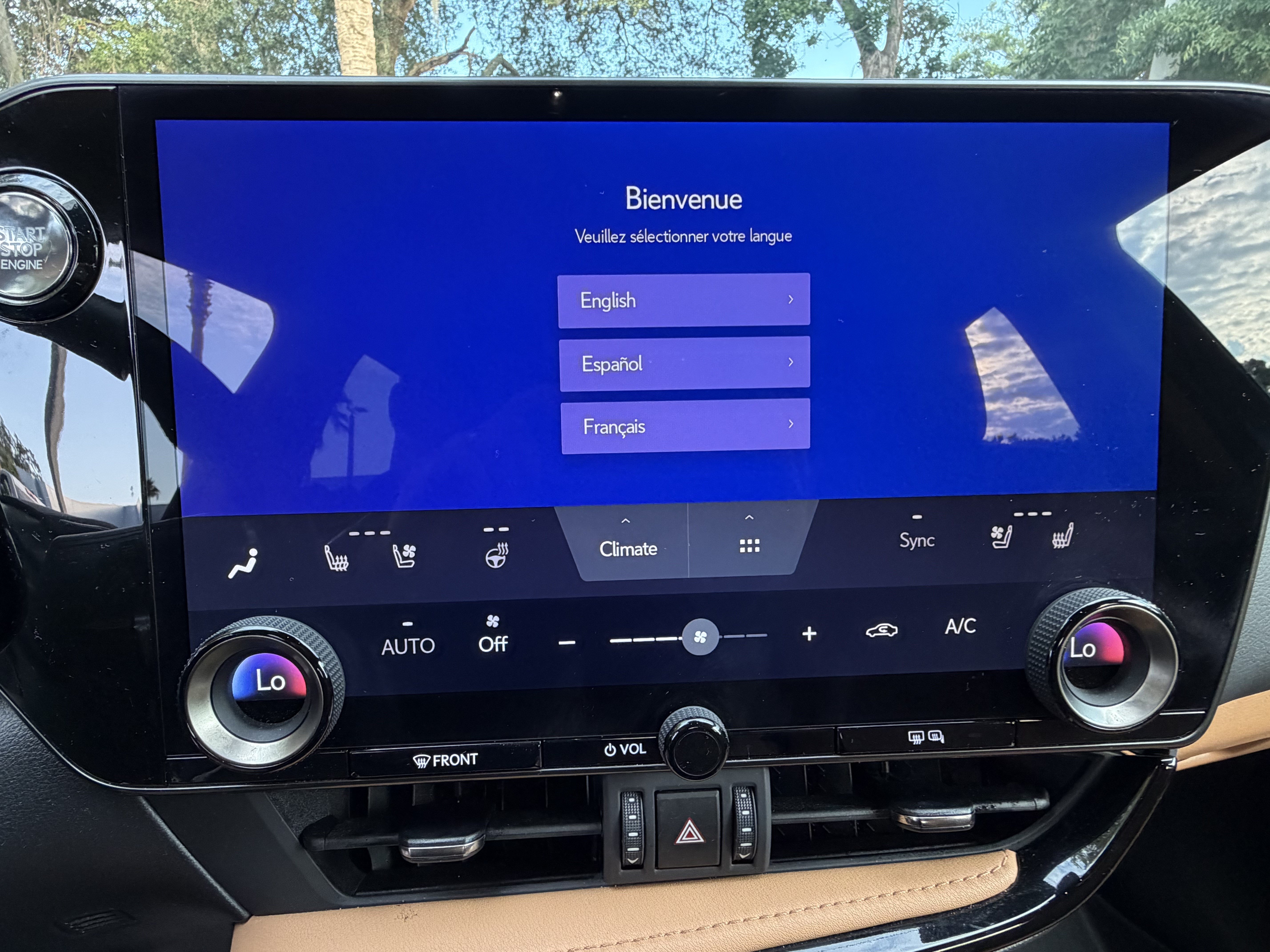 Certified 2025 Lexus NX 250 FWD w/ Premium Package image 22