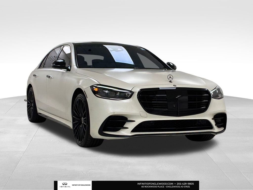 Used 2022 Mercedes-Benz S 580 4MATIC Sedan w/ AMG Line Package image 1