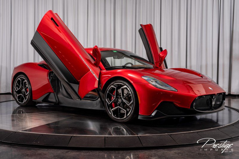 Used 2022 Maserati MC20 Coupe image 32