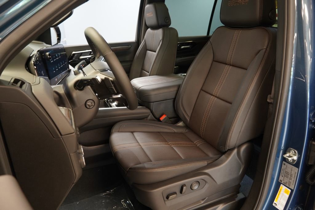 New 2026 Chevrolet Tahoe High Country AWD/4WD image 3