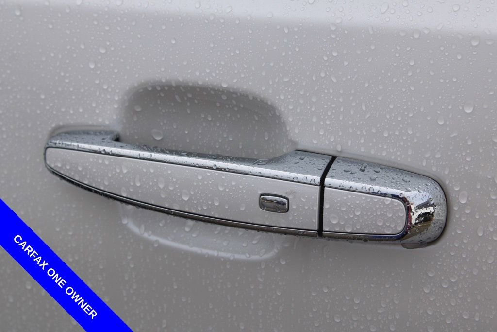 Used 2021 GMC Acadia Denali w/ Denali Ultimate Package image 16