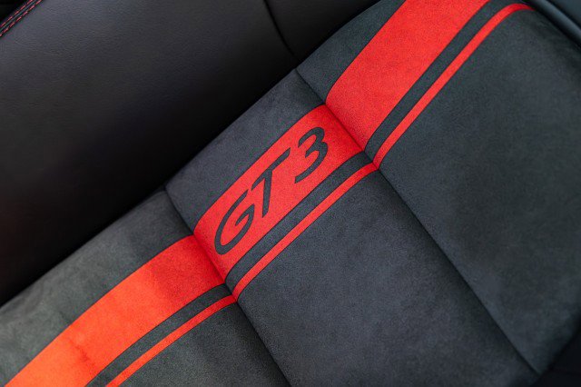 Used 2018 Porsche 911 GT3 RWD image 35