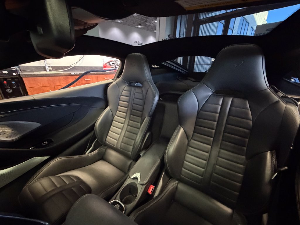 Used 2025 McLaren GTS RWD image 47