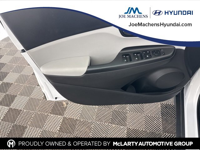 Used 2023 Hyundai Kona SEL image 20