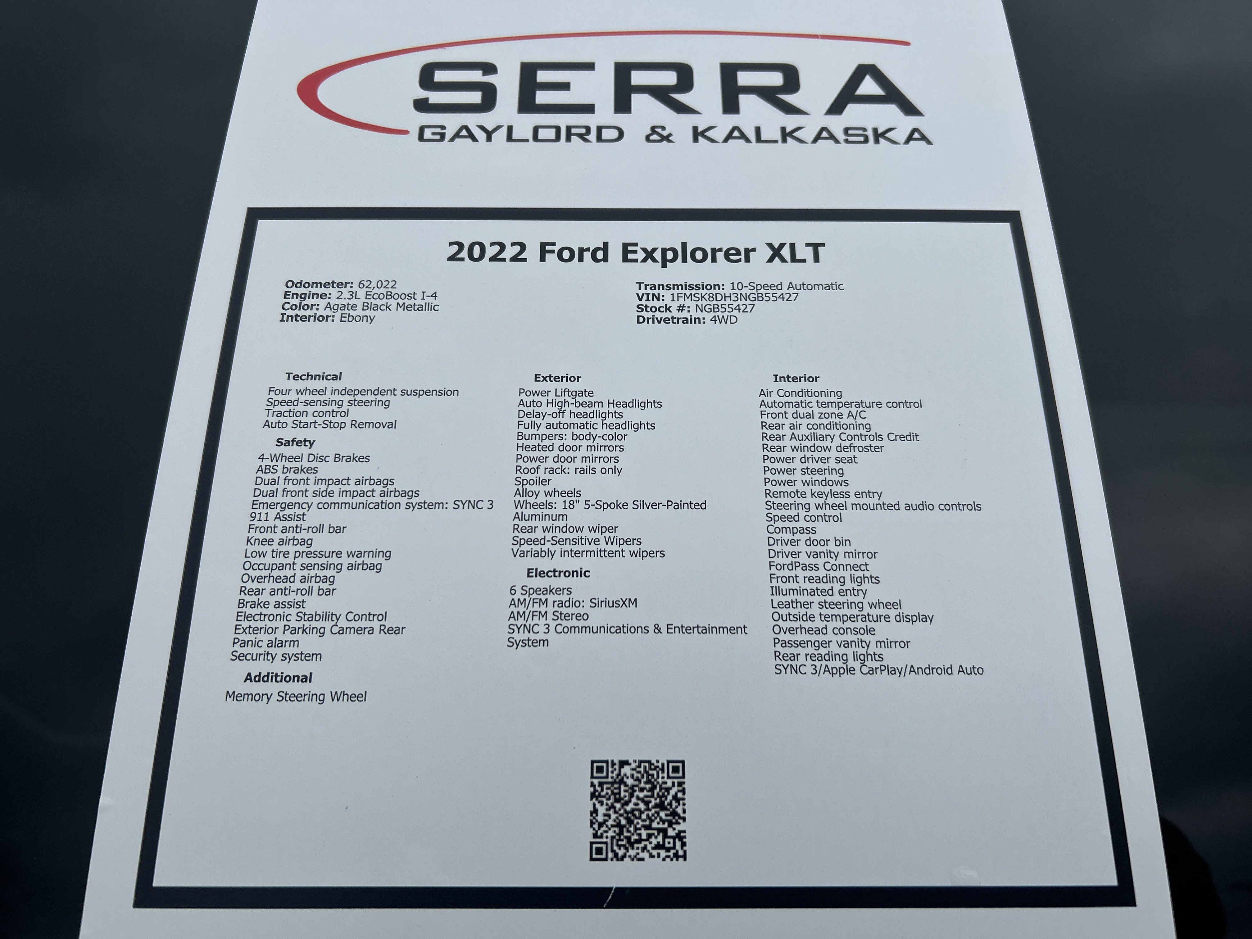 Used 2022 Ford Explorer XLT image 27