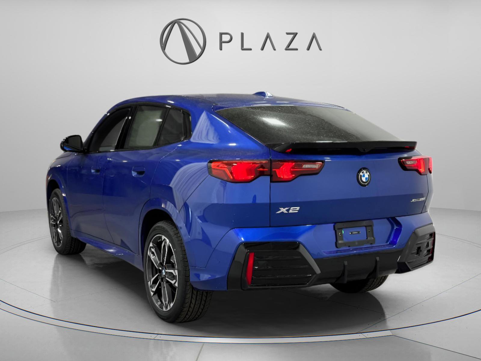 New 2026 BMW X2 xDrive28i w/ Technology Package image 3