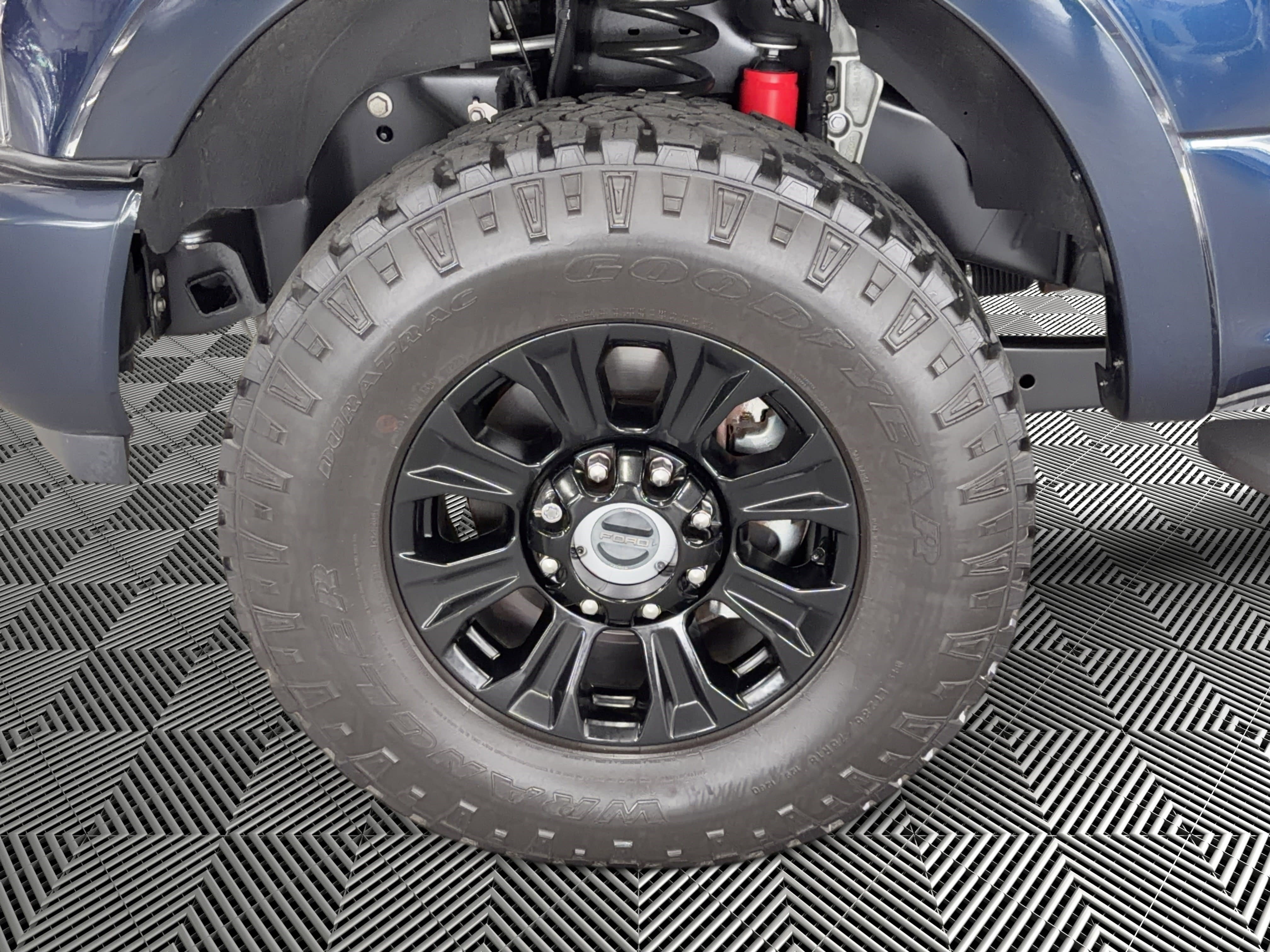 Used 2022 Ford F250 Lariat w/ Tremor Off-Road Package image 12