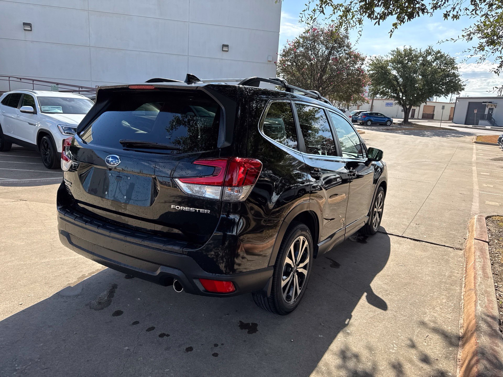 Used 2019 Subaru Forester Limited w/ Popular Package #3 AWD/4WD image 5