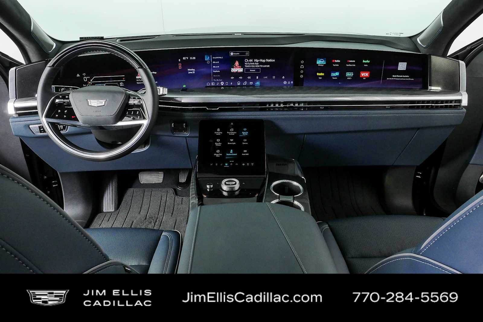 Used 2025 Cadillac Escalade IQ Luxury 2 w/ LPO, Premium Carpet Package AWD/4WD image 19