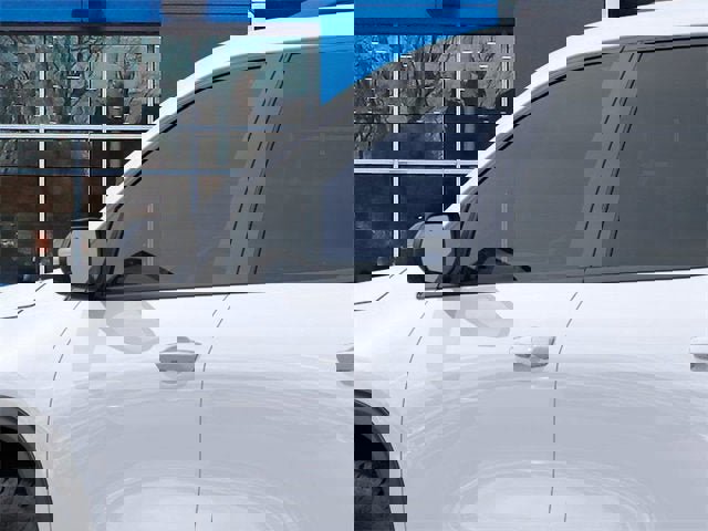 New 2026 Chevrolet Traverse Z71 w/ LPO, Illumination Package image 12