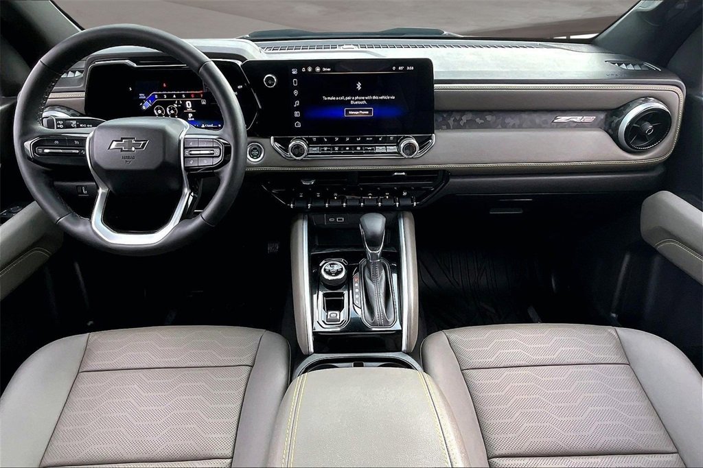 Used 2024 Chevrolet Colorado ZR2 w/ ZR2 Convenience Package III image 16