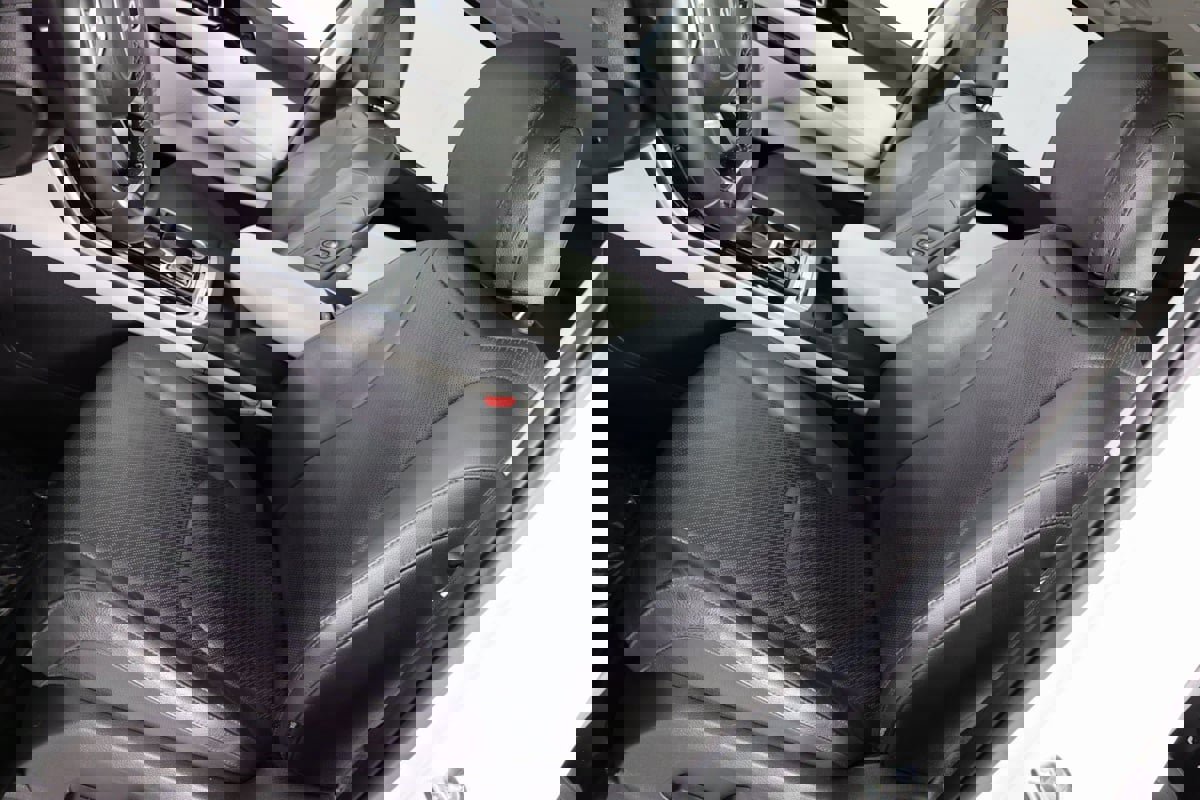 Used 2024 Kia Carnival SX Prestige image 10