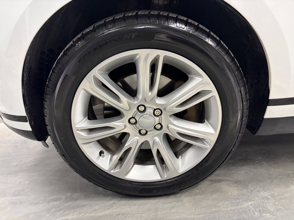Used 2023 Land Rover Range Rover Velar S image 24