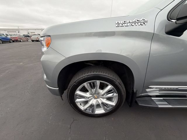 Certified 2025 Chevrolet Silverado 1500 High Country w/ High Country Premium Package AWD/4WD image 34
