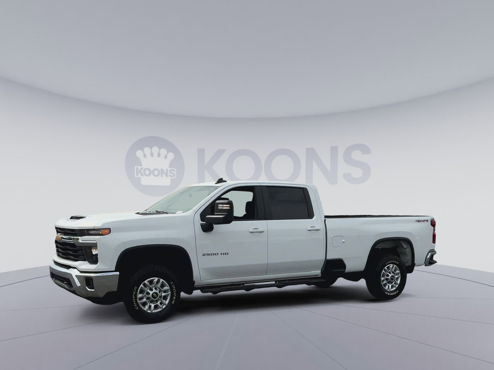 Used 2025 Chevrolet Silverado 2500 LT w/ Convenience Package image 8