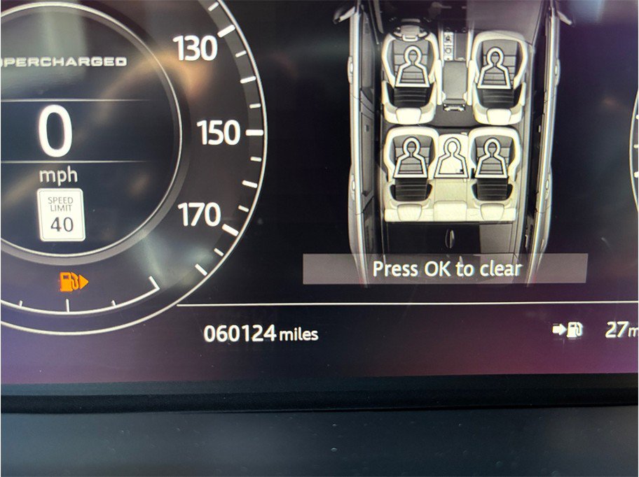 Used 2018 Land Rover Range Rover Sport Supercharged AWD/4WD image 25
