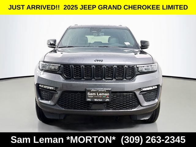 New 2025 Jeep Grand Cherokee Limited w/ Black Appearance Package image 2