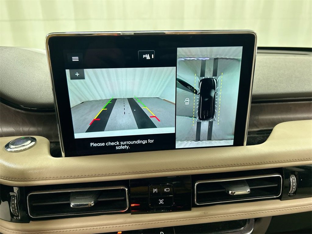 Used 2022 Lincoln Aviator Reserve w/ Equipment Group 201A image 15