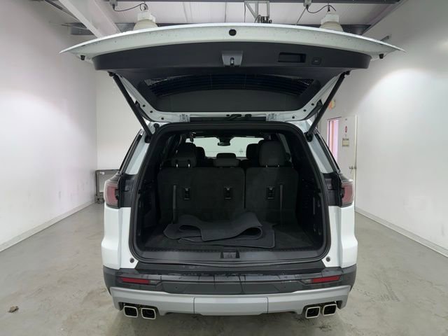 Certified 2025 GMC Acadia Elevation image 8