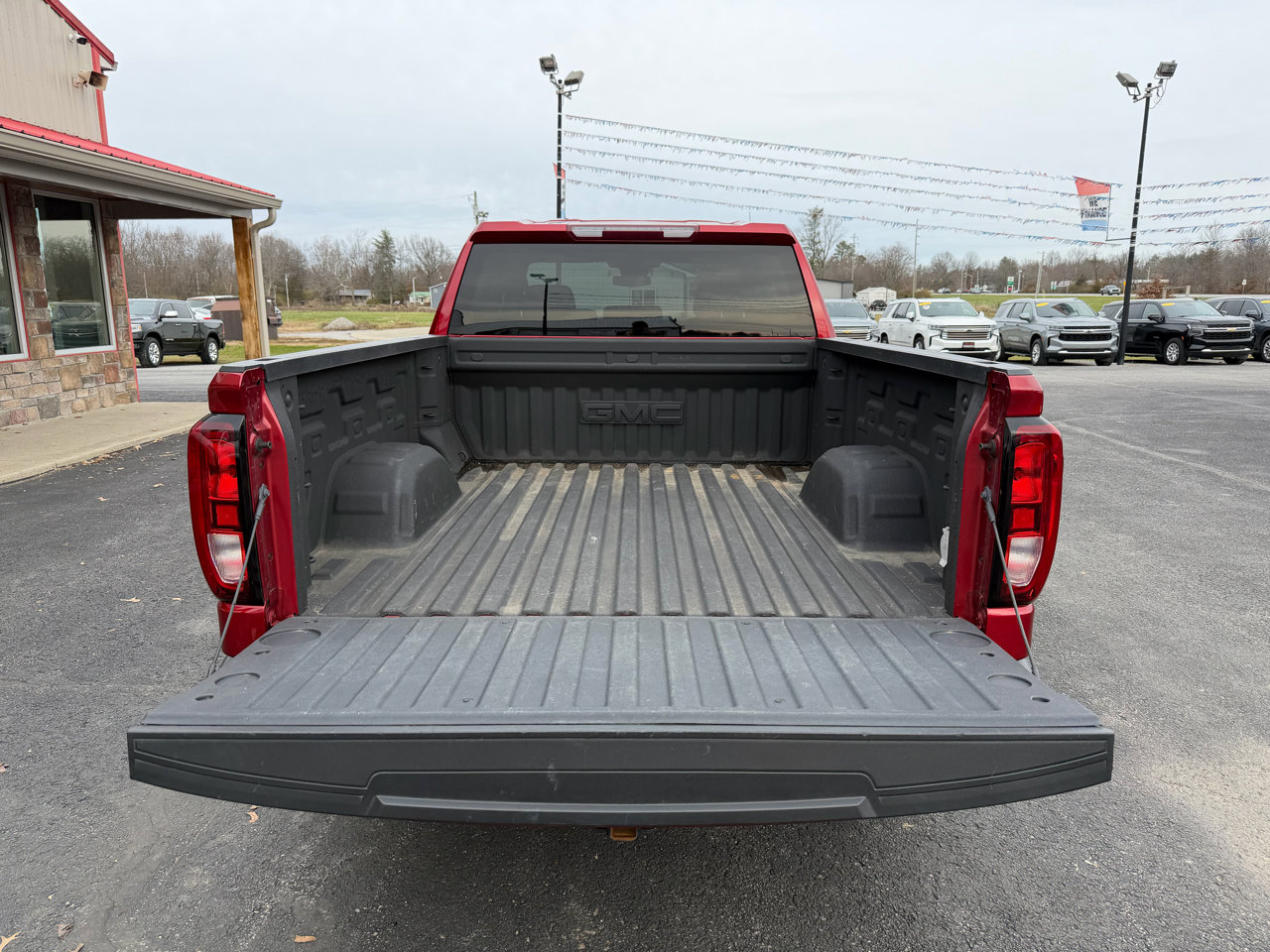Used 2023 GMC Sierra 1500 Elevation image 5