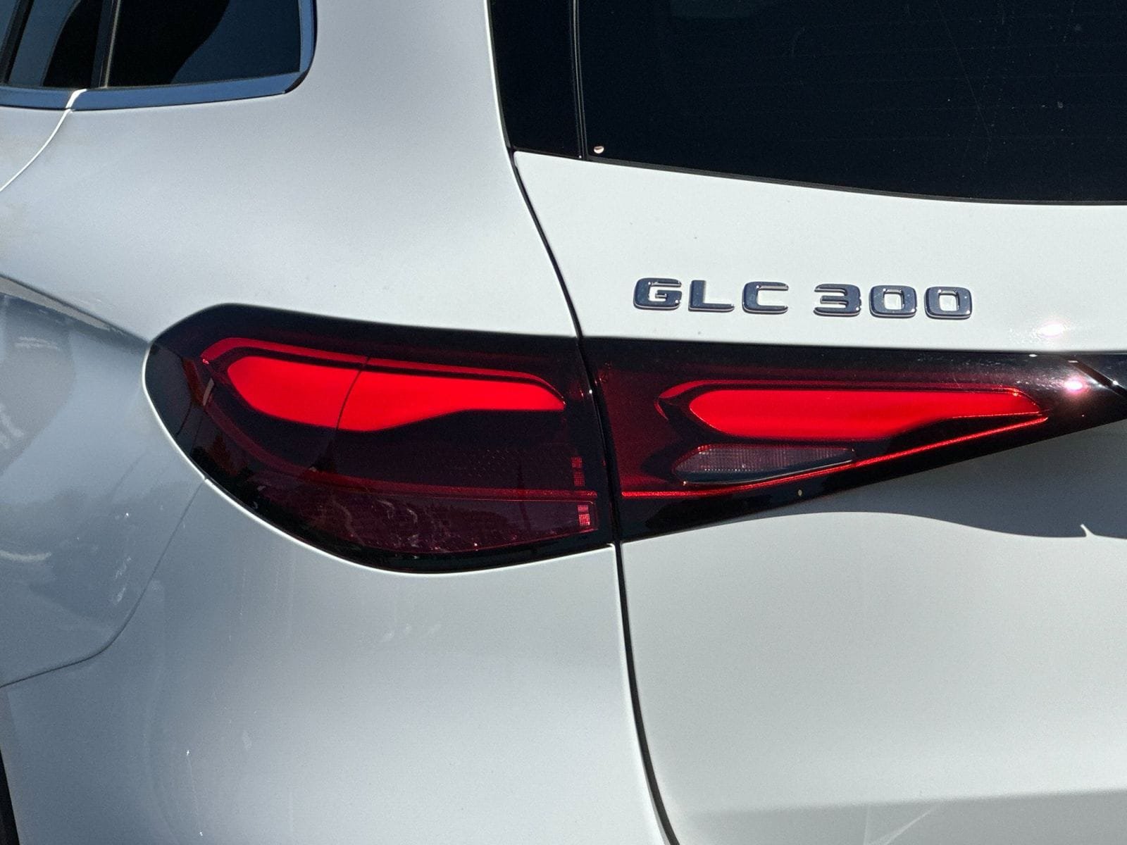 Certified 2026 Mercedes-Benz GLC 300 4MATIC image 33