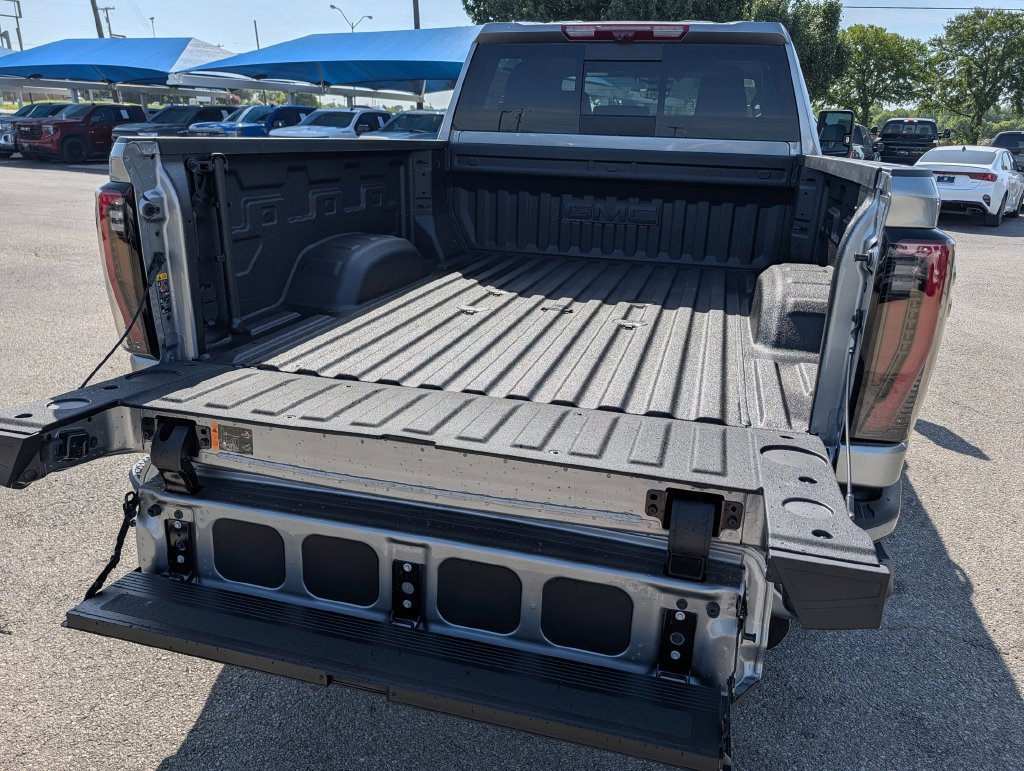 New 2026 GMC Sierra 2500 AT4 w/ AT4 Premium Plus Package AWD/4WD image 30