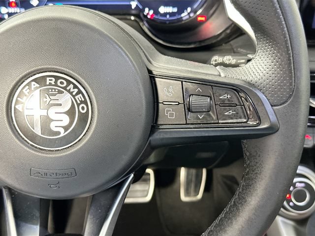 Used 2024 Alfa Romeo Tonale Ti AWD/4WD image 24
