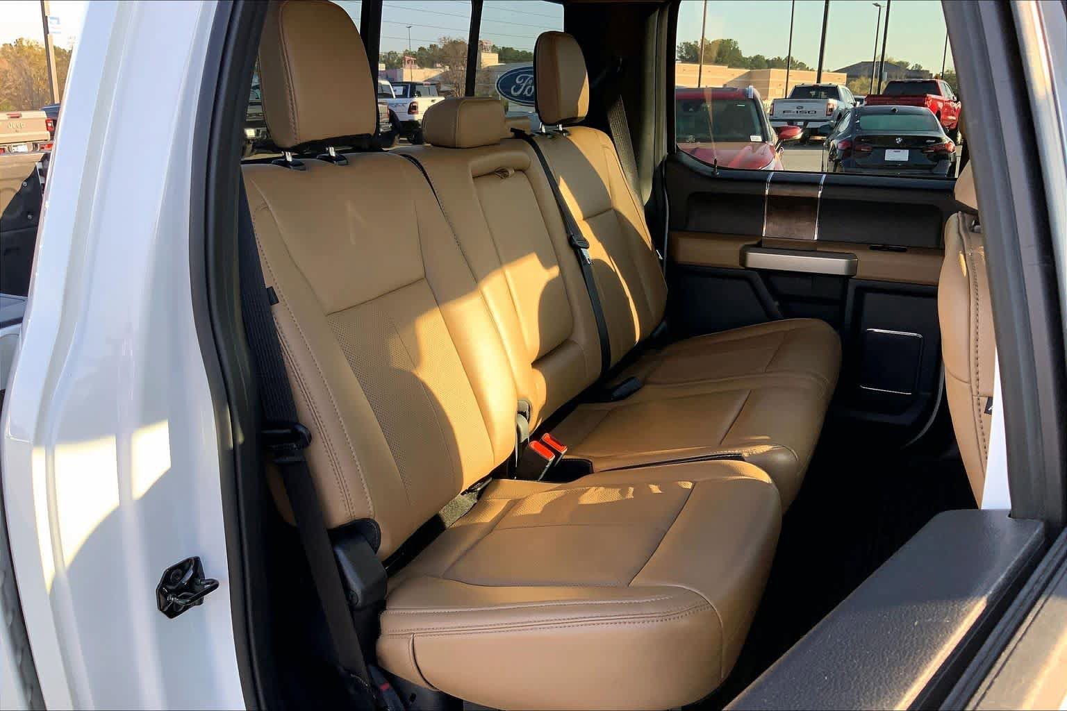Certified 2022 Ford F250 Lariat w/ Lariat Ultimate Package image 18