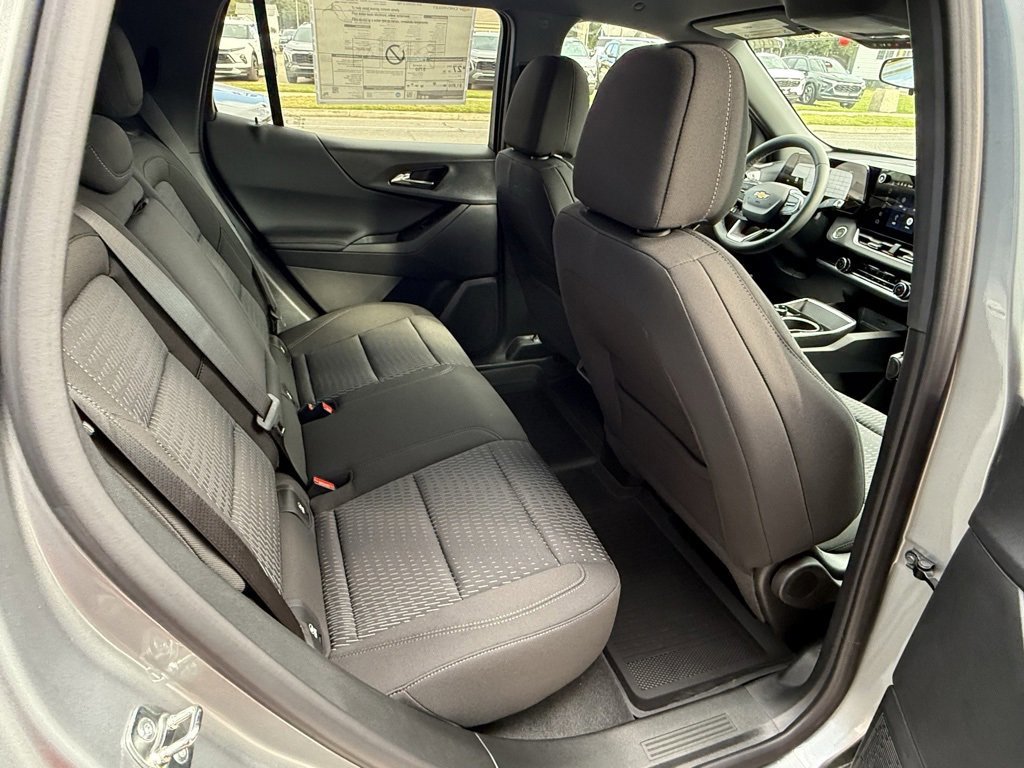 New 2026 Chevrolet Equinox LT w/ LPO, Floor Liner Package image 41
