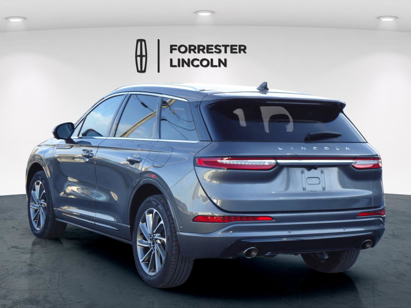 Used 2022 Lincoln Corsair Grand Touring w/ Elements Technology Bundle image 5