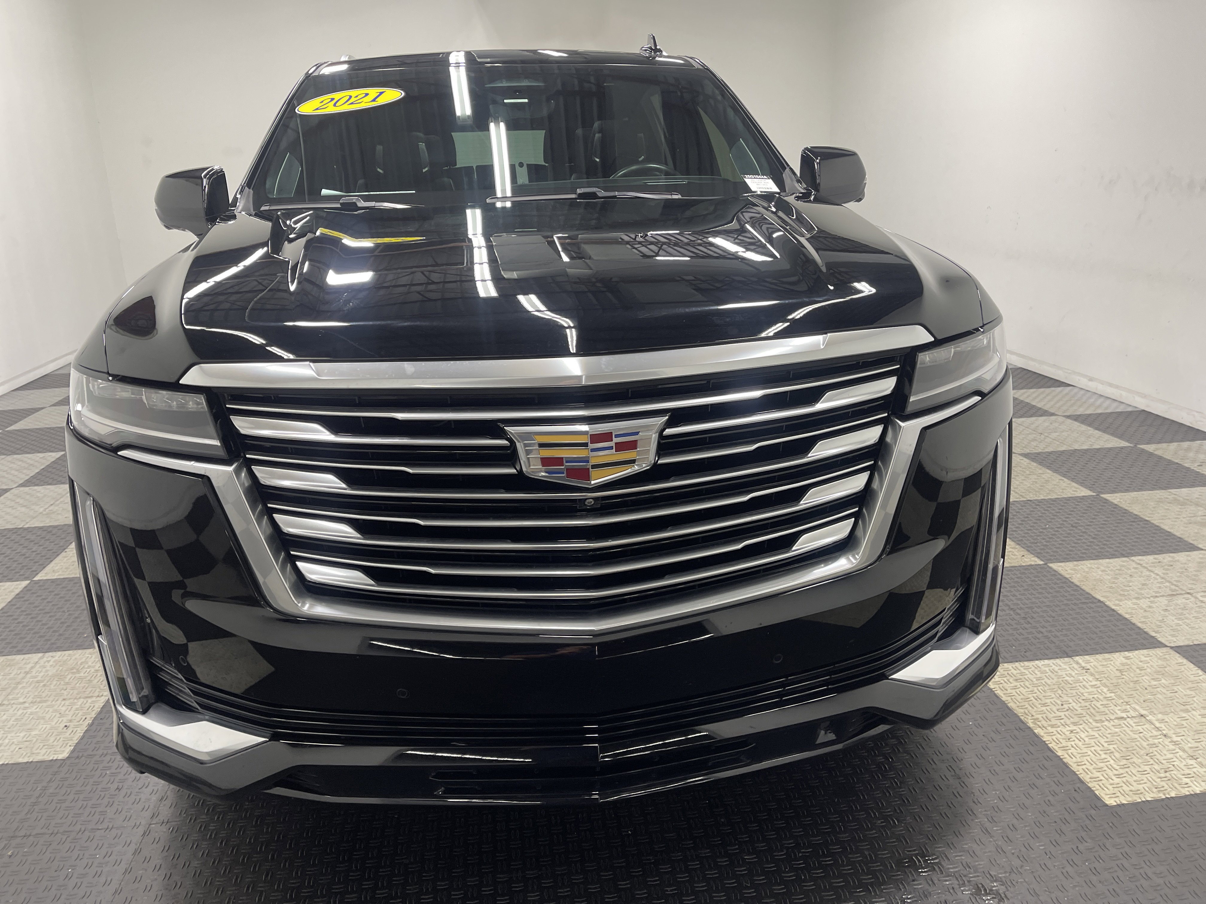 Used 2021 Cadillac Escalade Premium Luxury Platinum image 7