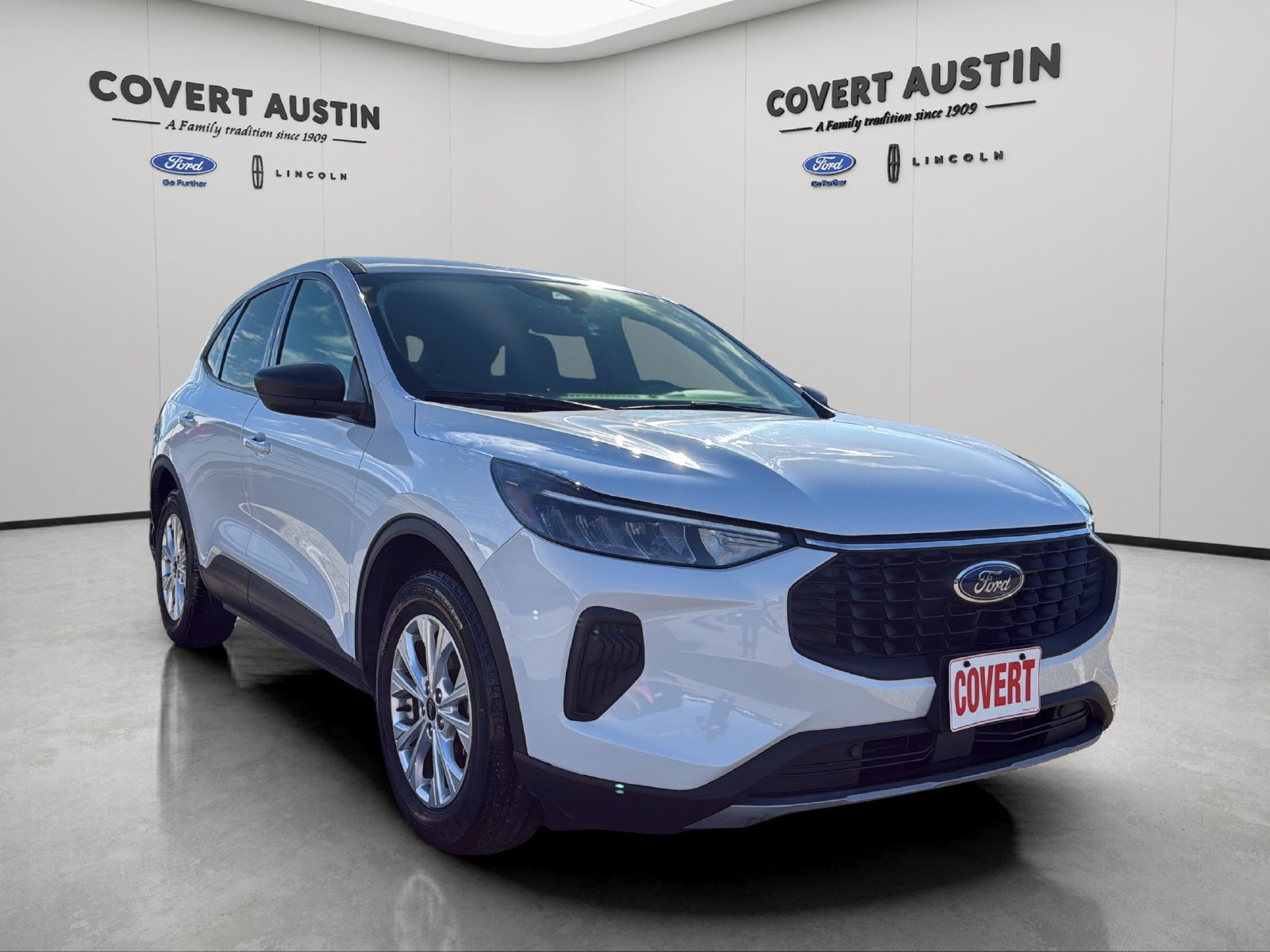 Used 2025 Ford Escape Active FWD image 7