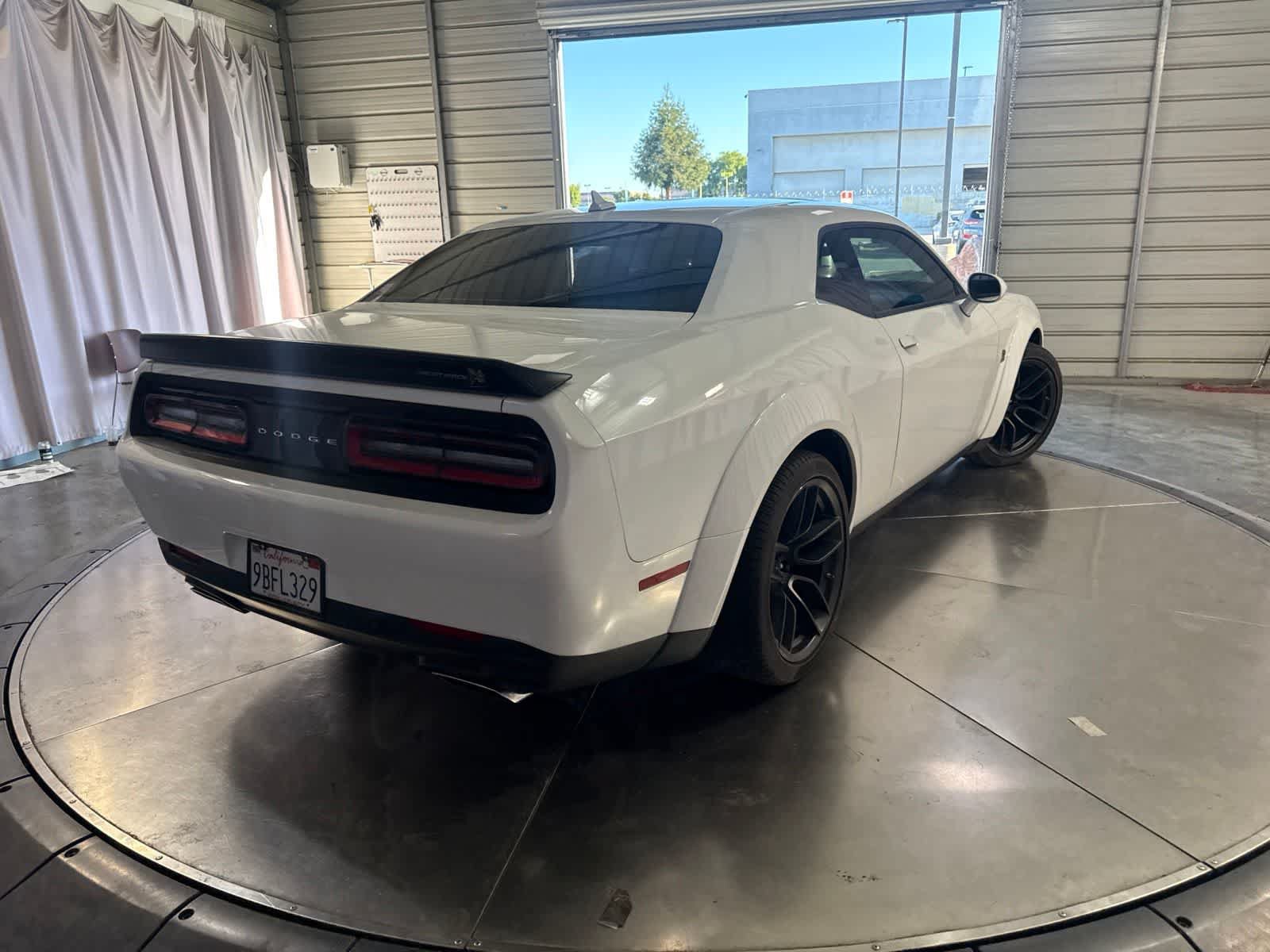Used 2022 Dodge Challenger R/T Scat Pack RWD image 5