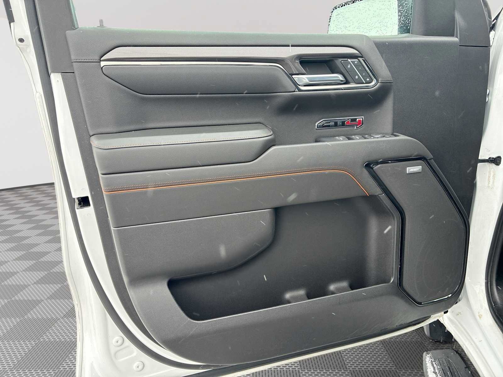 Certified 2022 GMC Sierra 1500 AT4 w/ Technology Package image 24