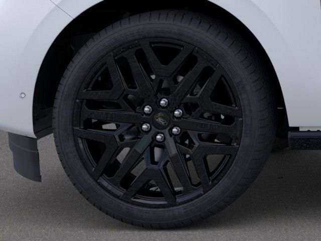 New 2026 Ford Expedition Platinum image 19
