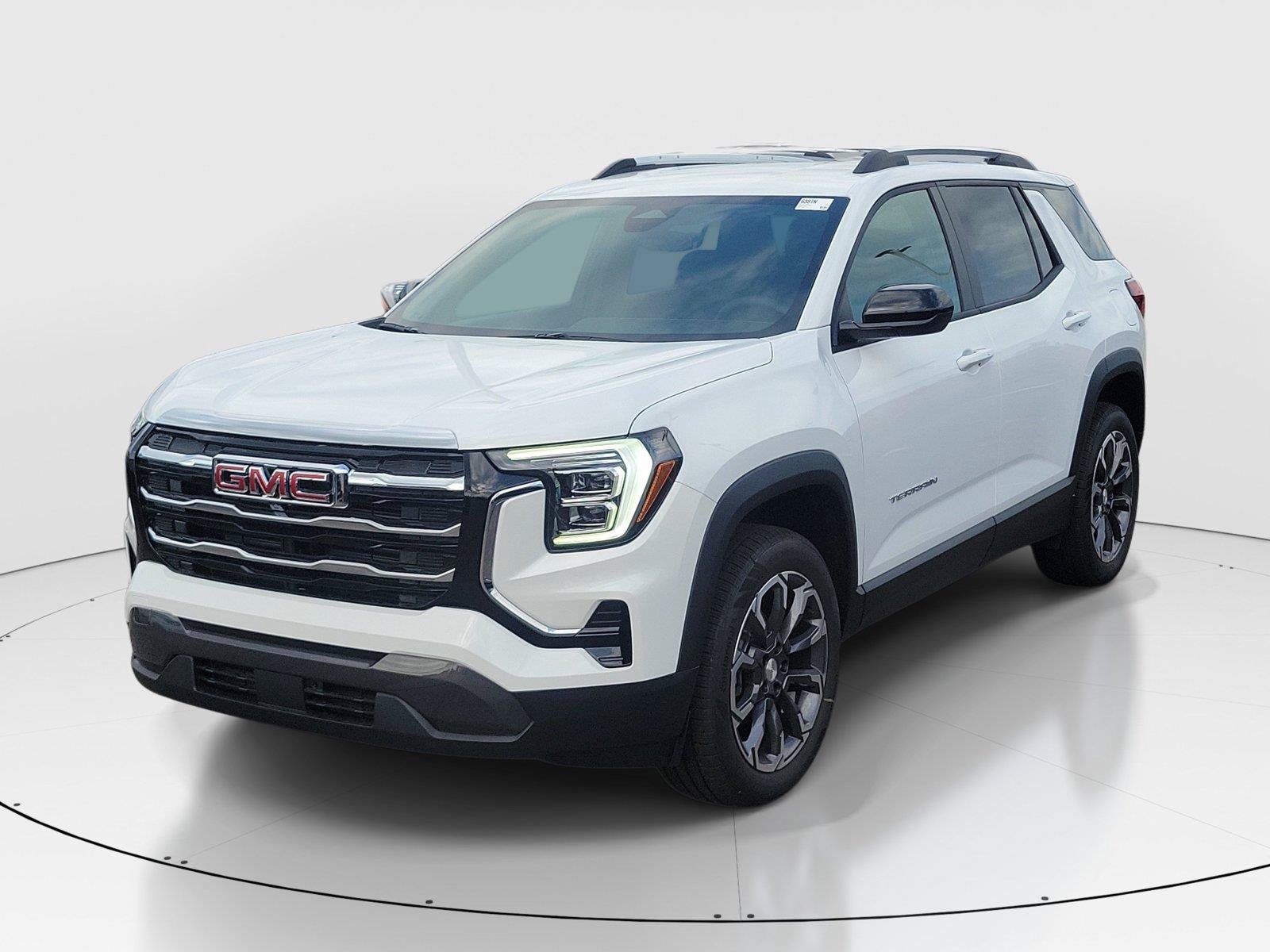 New 2027 GMC Terrain Elevation w/ Elevation Premium Package FWD image 2