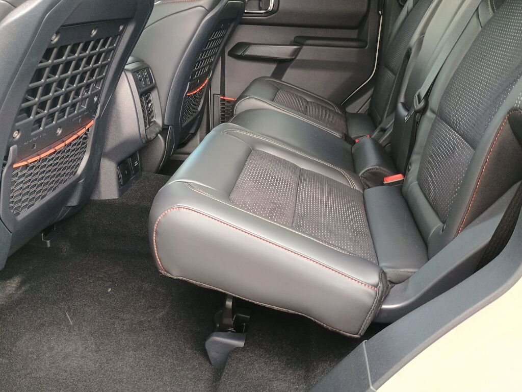 New 2025 Ford Bronco Raptor image 16