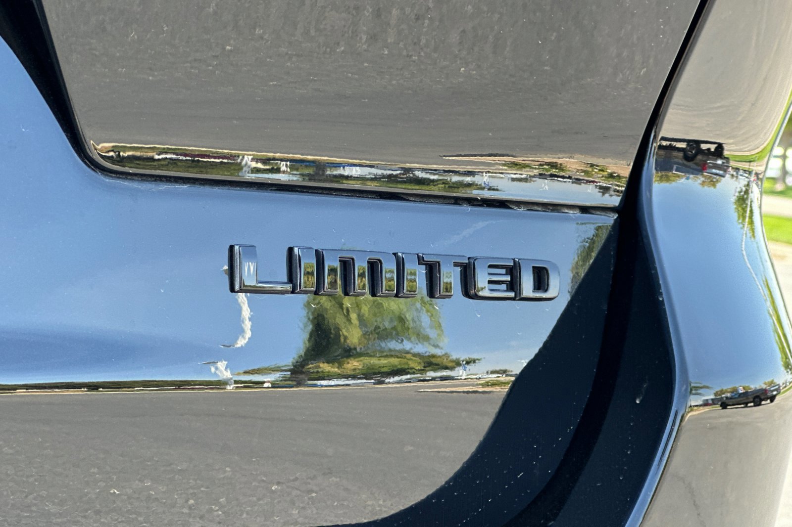 New 2025 Jeep Grand Cherokee L Limited w/ Luxury Tech Group II image 28